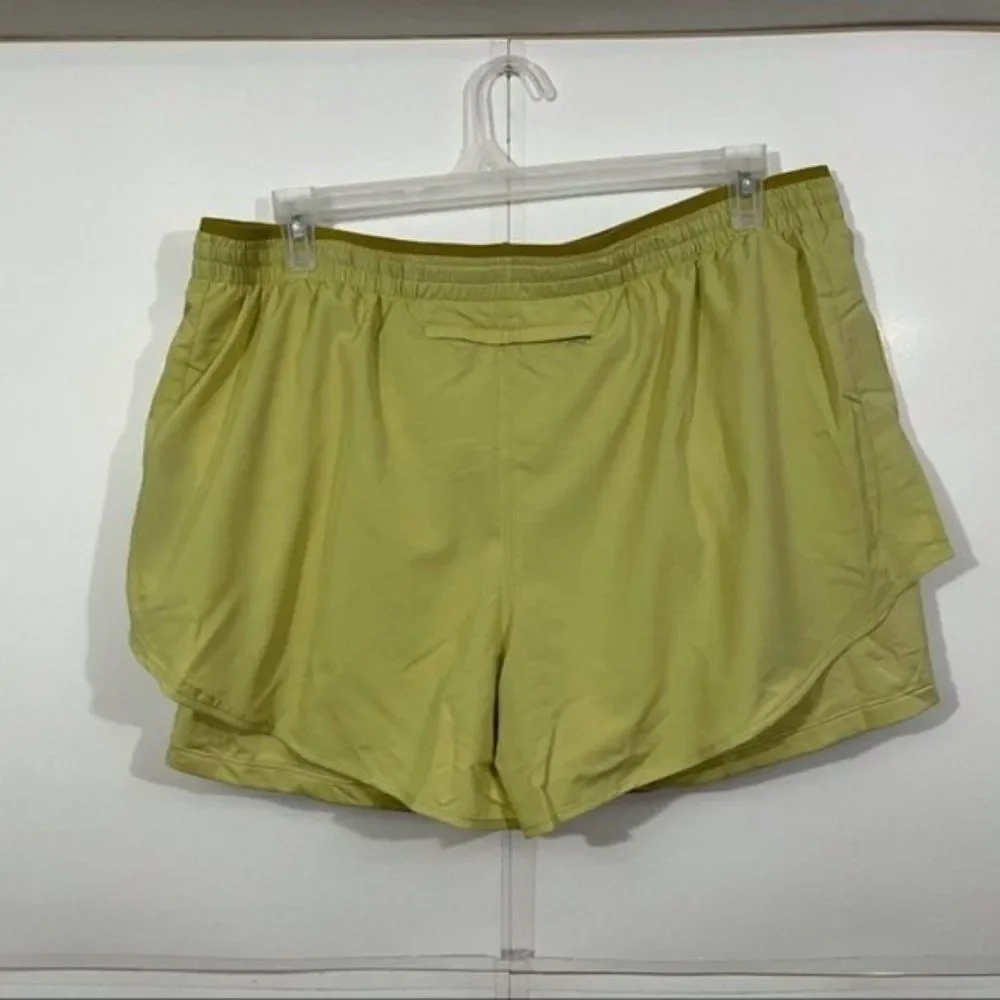 NWT Nike Plus Size Tempo Luxe Layered Running Shorts